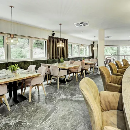 Foerstereck Resort 4*